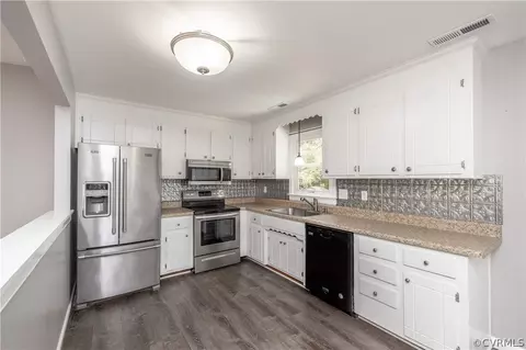 9302 Wareham Pl, Richmond, VA 23237 photo 8