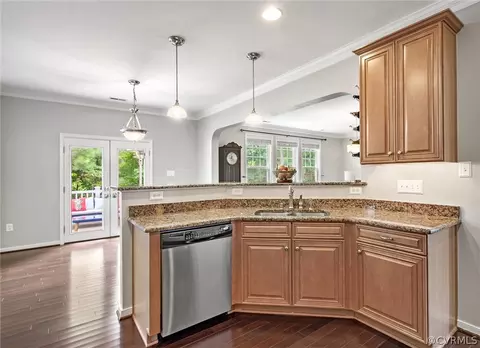 2412 Tomahawk Meadows Dr, Midlothian, VA 23112 photo 16