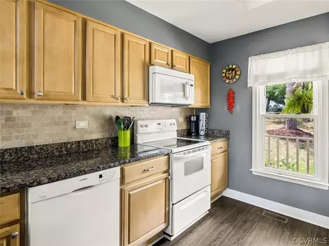 7121 Pointer Ridge Rd, Midlothian, VA 23112 photo 4