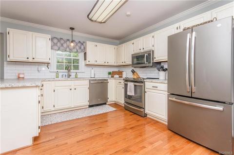 3902 Paces Ferry Rd, Chester, VA 23831 photo 7