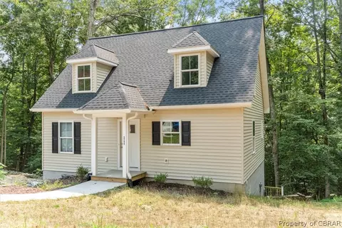 3798 Stream Dr, Gloucester, VA 23061 photo 4