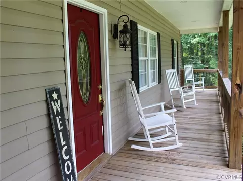 3237 Dixie Hill Rd, Buckingham, VA 23921 photo 4