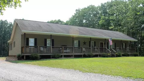 3237 Dixie Hill Rd, Buckingham, VA 23921 photo 2
