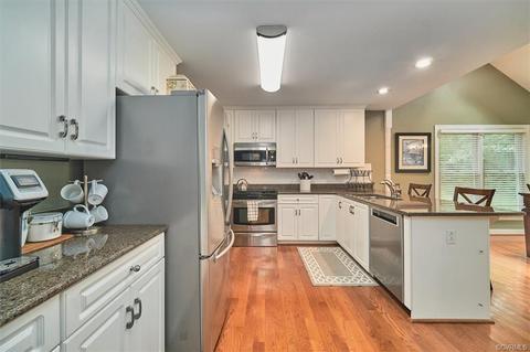 6407 Walnut Bend Dr, Midlothian, VA 23112 photo 13