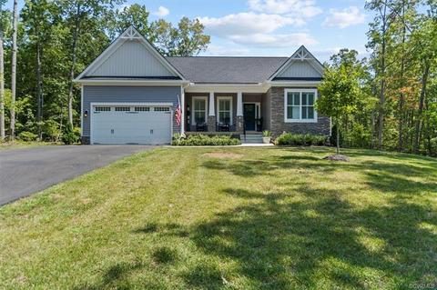 65 Hemlock Dr, Troy, VA 22974 photo 3