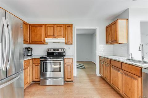 2139 Oakhampton Pl, Henrico, VA 23233 photo 5