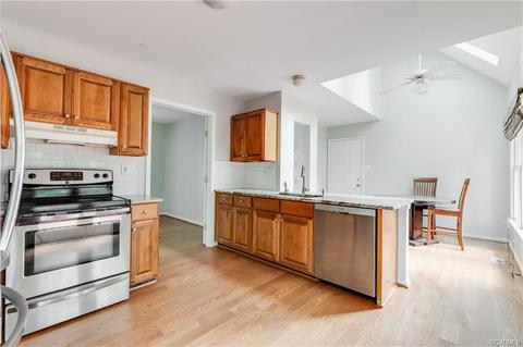 2139 Oakhampton Pl, Henrico, VA 23233 photo 3
