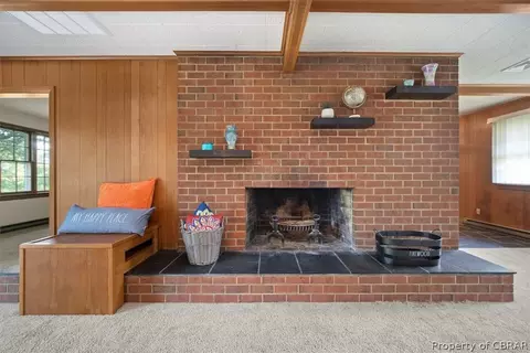 7783 Jordan Rd, Gloucester Point, VA 23062 photo 10