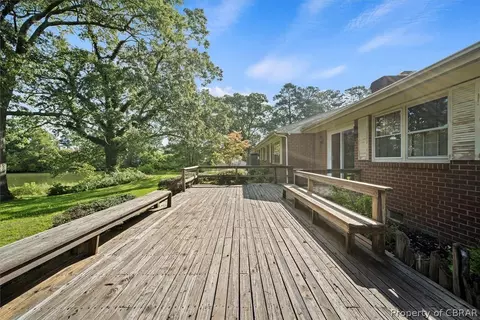 7783 Jordan Rd, Gloucester Point, VA 23062 photo 38