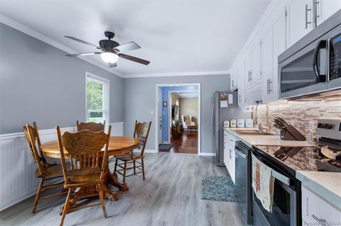 6599 Kimberly Dr, Gloucester, VA 23061 photo 13