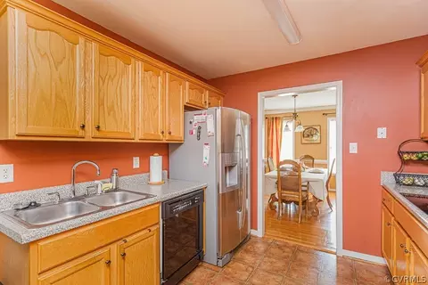 5400 Beaver Spring Rd, Midlothian, VA 23112 photo 14