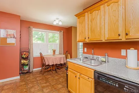 5400 Beaver Spring Rd, Midlothian, VA 23112 photo 13