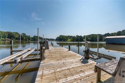 239 Baker Rd, Topping, VA 23169 photo 7