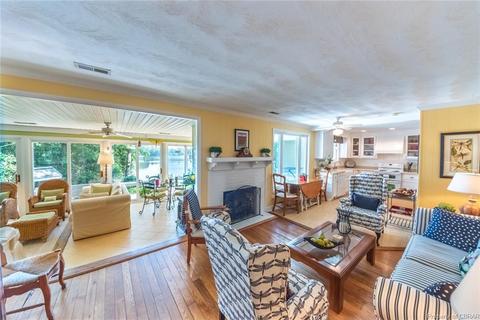 239 Baker Rd, Topping, VA 23169 photo 12