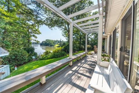 239 Baker Rd, Topping, VA 23169 photo 26