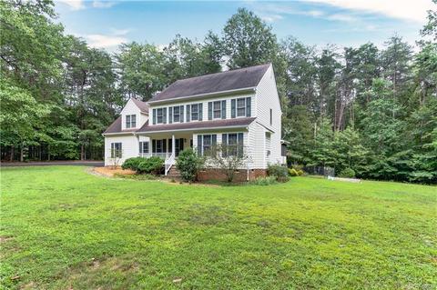 2911 Stone Creek Dr, Sandy Hook, VA 23153 photo 2