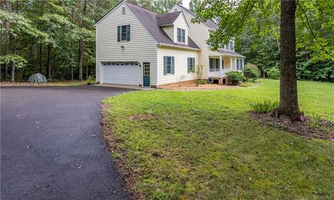 2911 Stone Creek Dr, Sandy Hook, VA 23153 photo 3