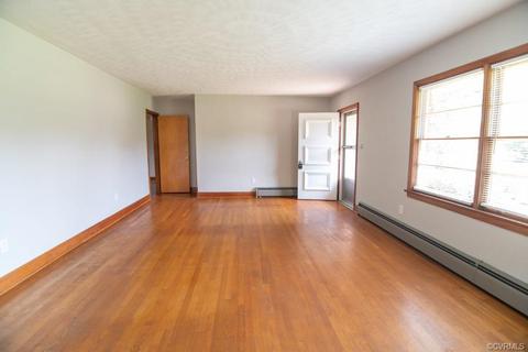 124 Westbrook Dr, Hampton, VA 23666 photo 9