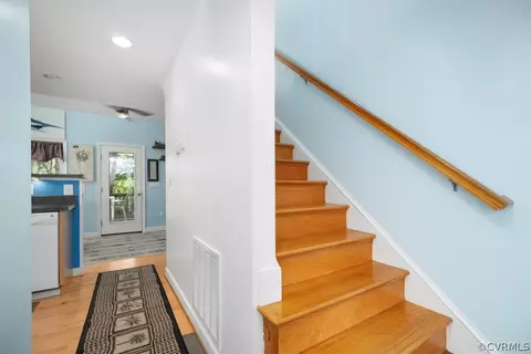 322 Willow Ln, Wake, VA 23176 photo 4