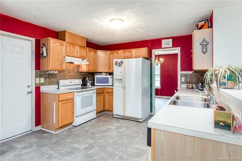 7490 E Founders Mill Way, Gloucester, VA 23061 photo 12