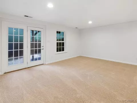 409 Creekwillow Dr, Midlothian, VA 23113 photo 18
