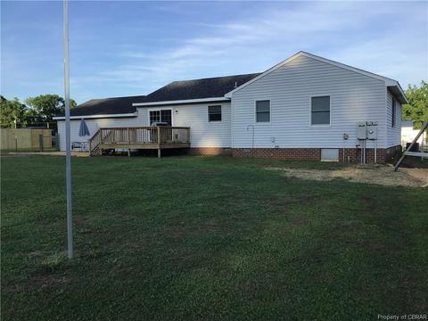 10294 Woods Cross Rd, Gloucester, VA 23061 photo 5
