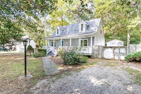 4351 Cappahosic Rd, Gloucester, VA 23061 photo 4