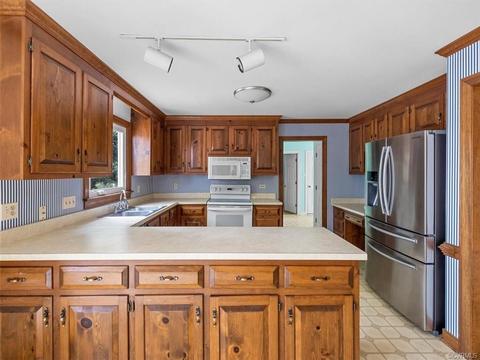 2930 Glendower Cir, Midlothian, VA 23113 photo 13