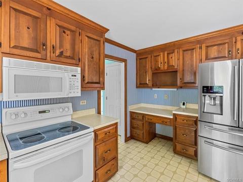 2930 Glendower Cir, Midlothian, VA 23113 photo 12