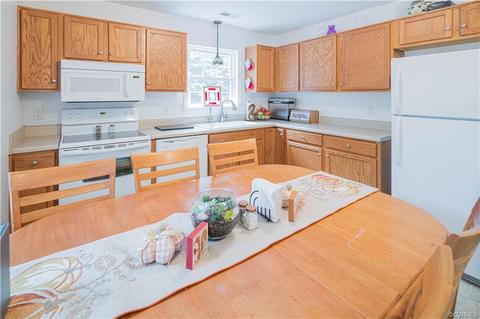 1114 W Deep Run Rd, Cartersville, VA 23027 photo 8