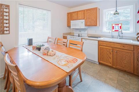 1114 W Deep Run Rd, Cartersville, VA 23027 photo 9