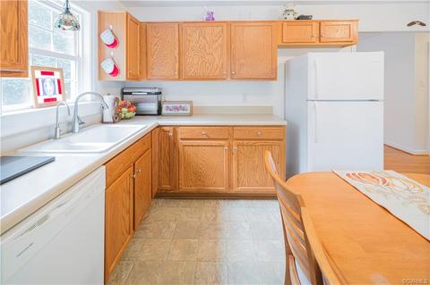 1114 W Deep Run Rd, Cartersville, VA 23027 photo 12