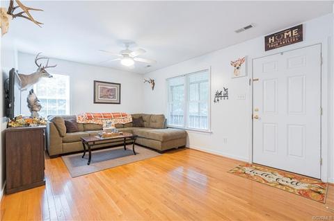 1114 W Deep Run Rd, Cartersville, VA 23027 photo 2