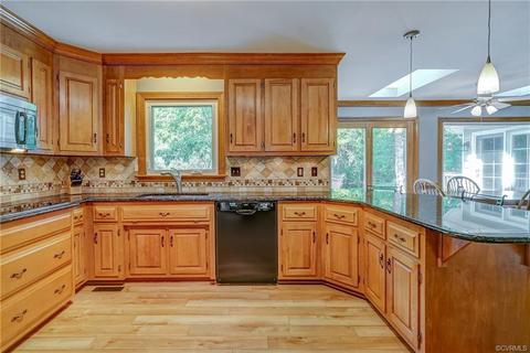 6318 Walnut Bend Ter, Midlothian, VA 23112 photo 20