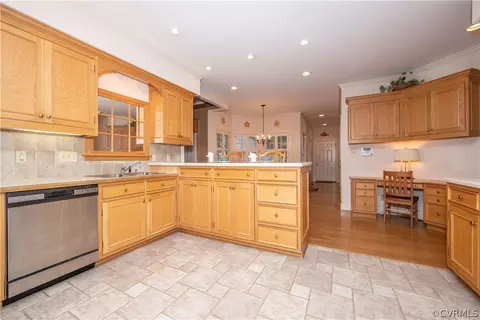 14113 Thorney Ct, Midlothian, VA 23113 photo 6