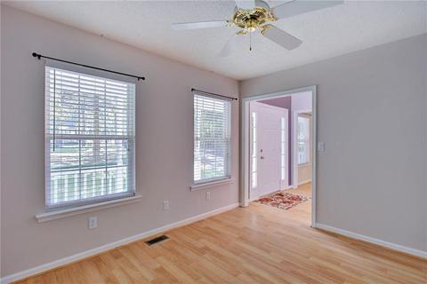 7309 Jefferson Ct, Gloucester, VA 23061 photo 2