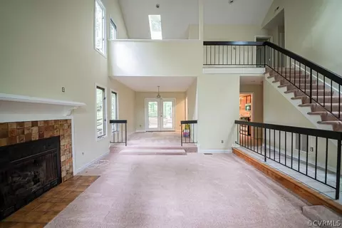 330 Rossmere Dr, Midlothian, VA 23114 photo 9