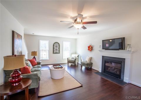 2842 Preston Park Dr, Sandy Hook, VA 23153 photo 8