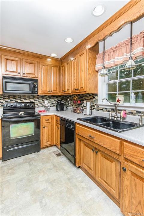 19725 Carson Ruritan Rd, Carson, VA 23830 photo 7