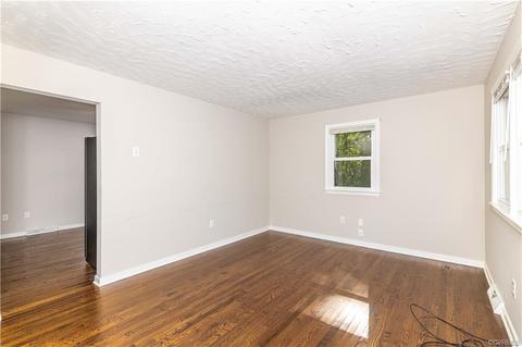 5911 Tranquility Ln, Sutherland, VA 23885 photo 2