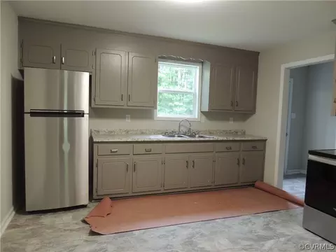 12212 Spiceley Rd, Ford, VA 23850 photo 6