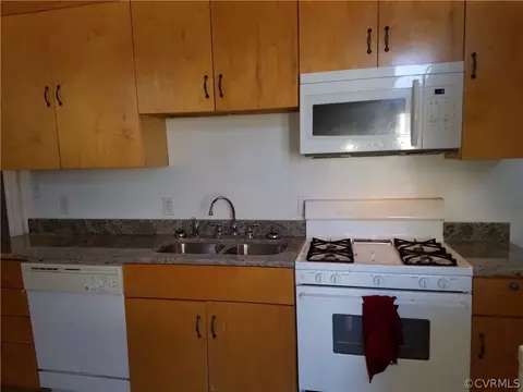 800 W Clay St, Richmond, VA 23220 photo 6