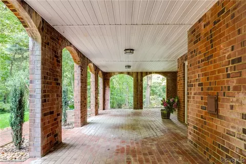 10941 Lansdowne Ct, Midlothian, VA 23113 photo 4