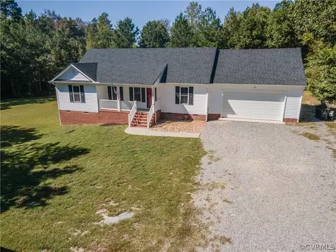 20440 Horseshoe Rd, Carson, VA 23830 photo 2