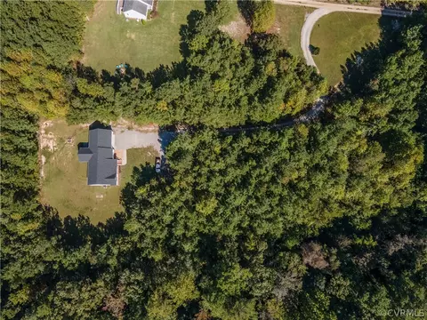 20440 Horseshoe Rd, Carson, VA 23830 photo 6