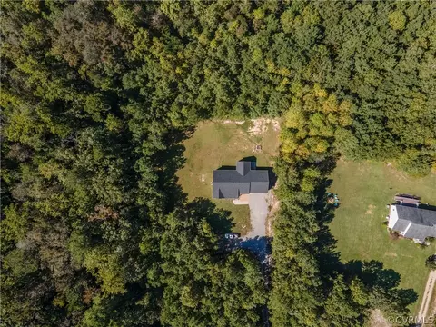 20440 Horseshoe Rd, Carson, VA 23830 photo 7