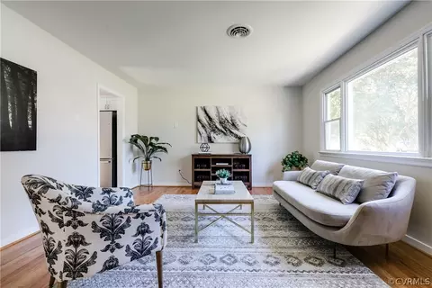 235 N Mapleleaf Ave, Henrico, VA 23075 photo 4