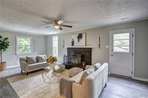 11213 Forestwind Dr, Midlothian, VA 23112 photo 6