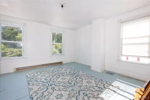 87 Faison St, Dendron, VA 23839 photo 19