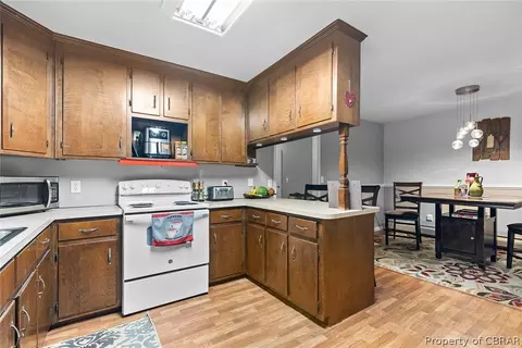 5519 Howard Ln, Gloucester, VA 23061 photo 9